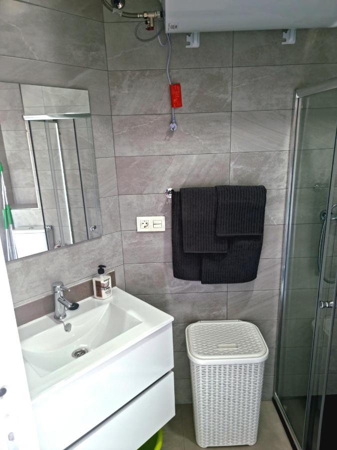 Apartamentos Elemar Free Luggage Storage Málaga Extérieur photo
