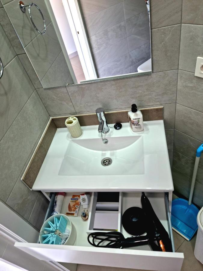 Apartamentos Elemar Free Luggage Storage Málaga Extérieur photo