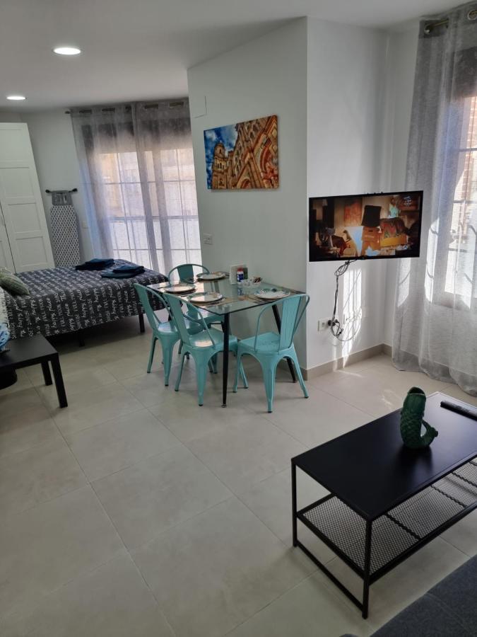 Apartamentos Elemar Free Luggage Storage Málaga Extérieur photo